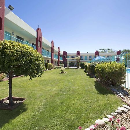 Days Inn By Wyndham Santa Fe New Mexico Exteriér fotografie