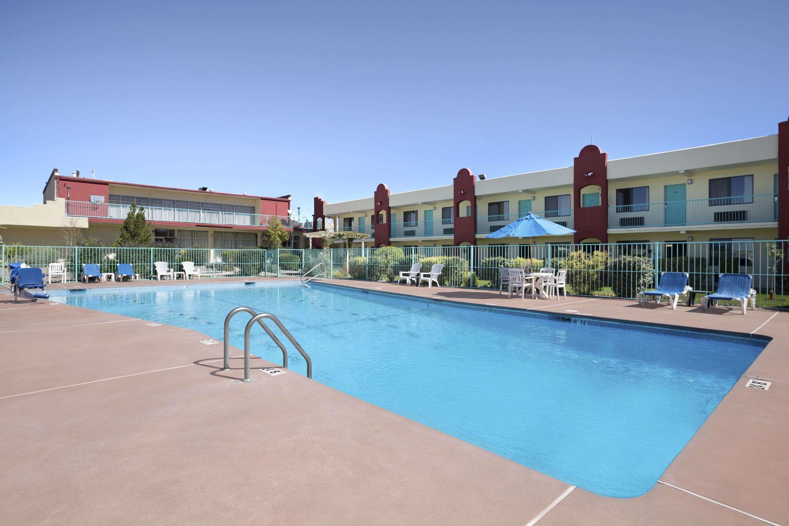 Days Inn By Wyndham Santa Fe New Mexico Exteriér fotografie