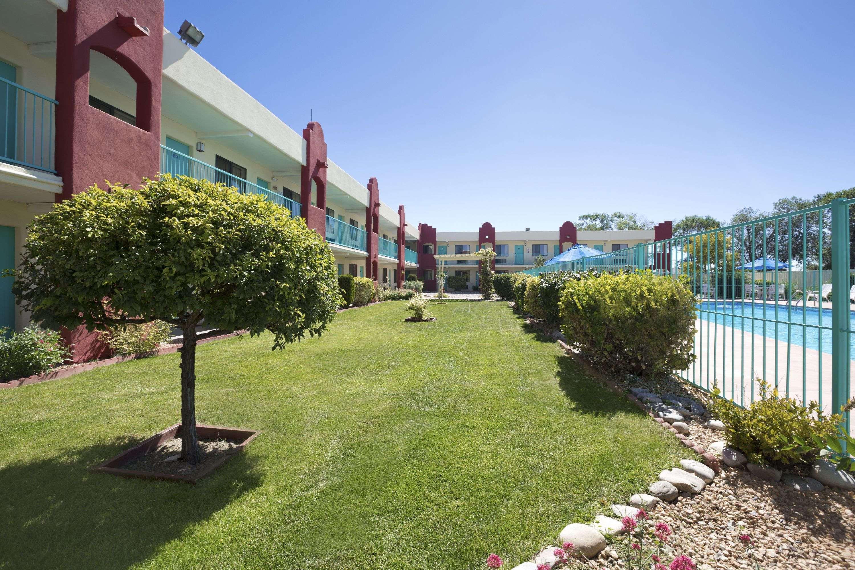 Days Inn By Wyndham Santa Fe New Mexico Exteriér fotografie
